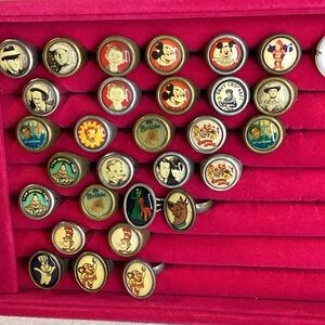 Vintage Character Rings - Multicolor